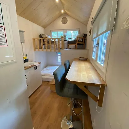 Hotel apartamentowy Tiny House Ruhr Im Pier9 Tiny House