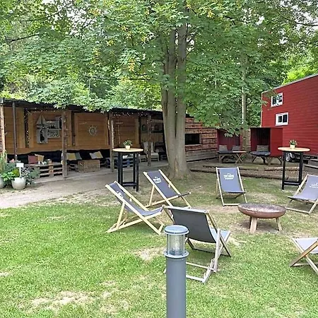 Hotel apartamentowy Tiny House Ruhr Im Pier9 Tiny House 3*