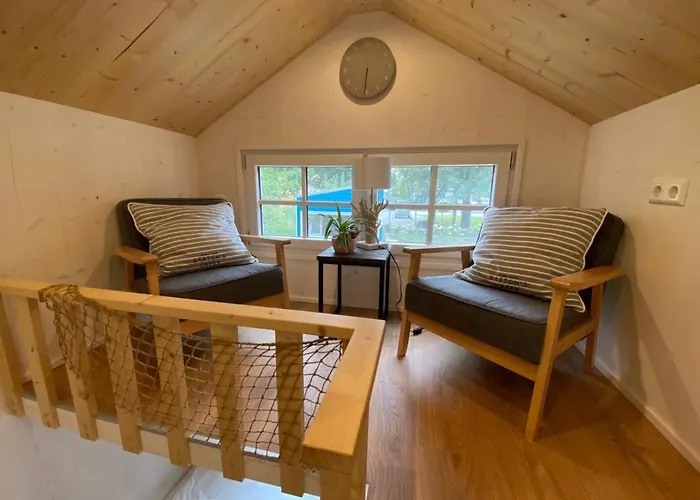 Tiny House Ruhr Im Pier9 Tiny House 3*