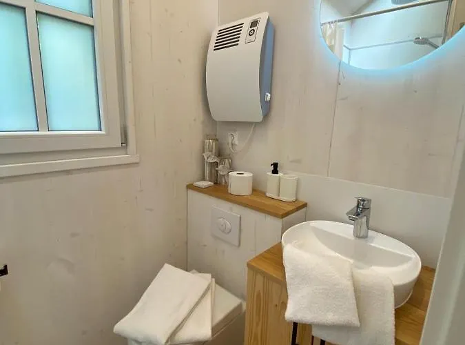 Tiny House Ruhr Im Pier9 Tiny House Lejlighedshotel 3*